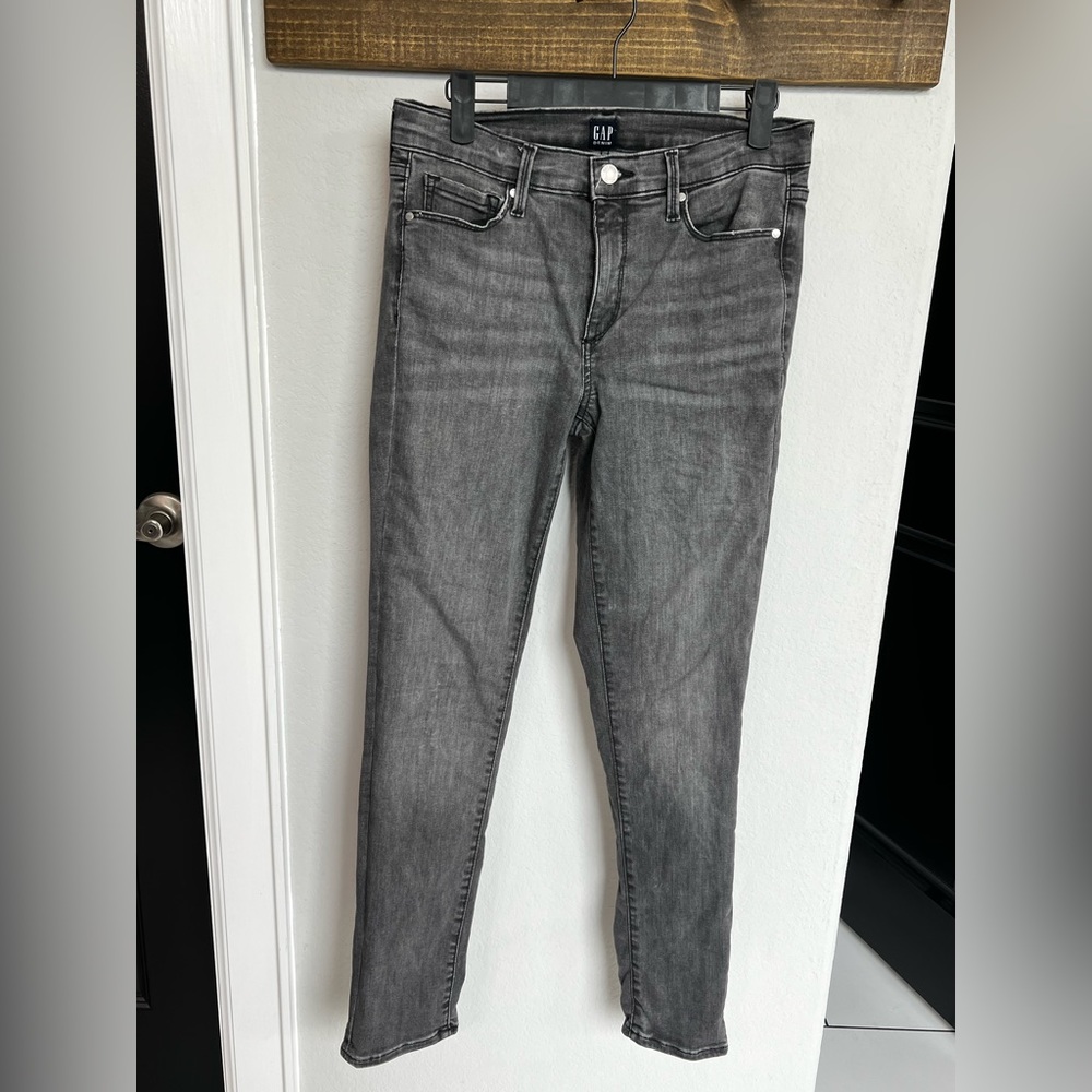 Gap true skinny jeans